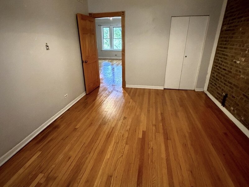 1247 W Leland Avenue Chicago IL 60640