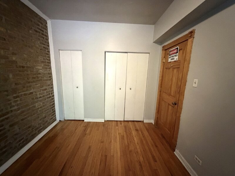 1247 W Leland Avenue Chicago IL 60640