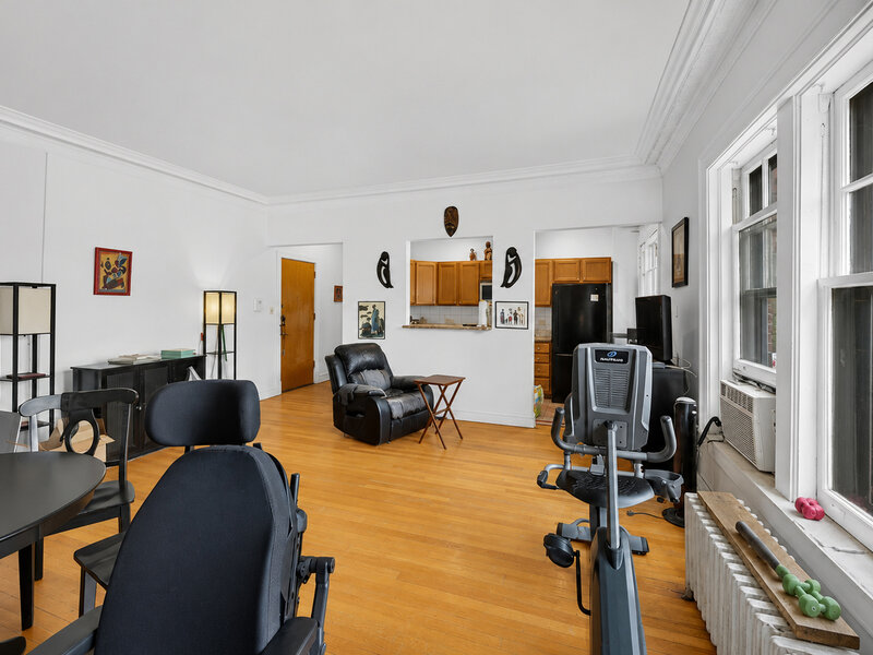 5100 S Hyde Park Boulevard Chicago IL 60615