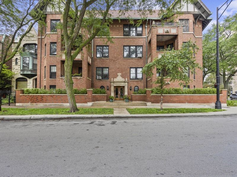 5100 S Hyde Park Boulevard Chicago IL 60615