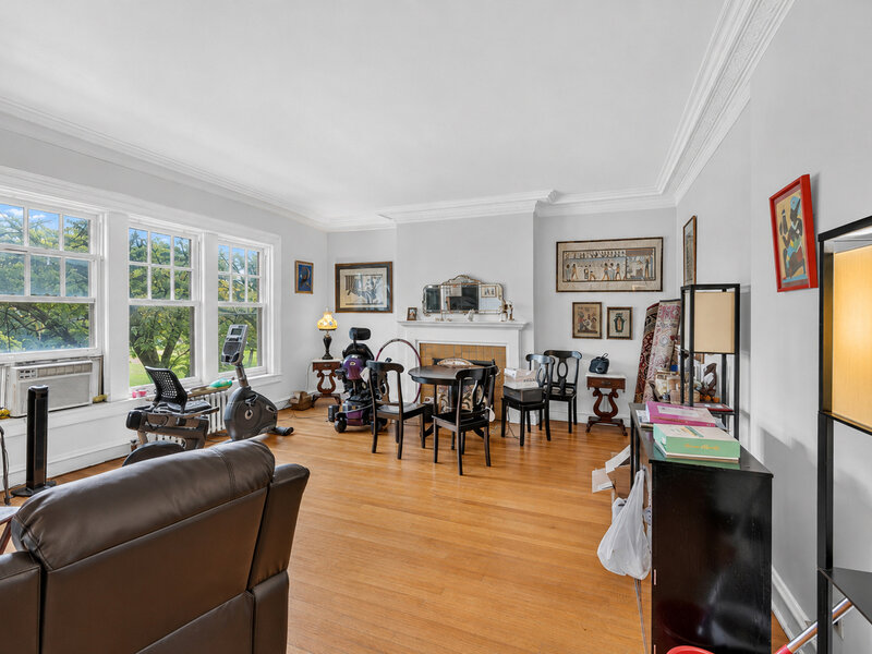 5100 S Hyde Park Boulevard Chicago IL 60615