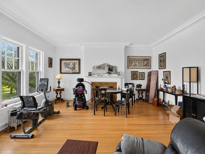 5100 S Hyde Park Boulevard Chicago IL 60615