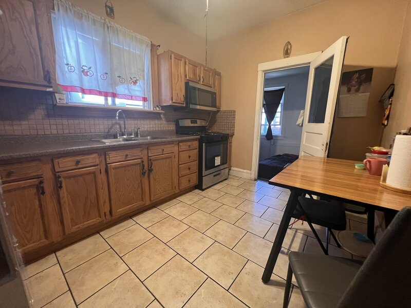 2207 N Lawndale Avenue Chicago IL 60647