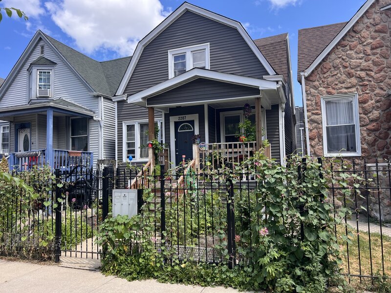 2207 N Lawndale Avenue Chicago IL 60647