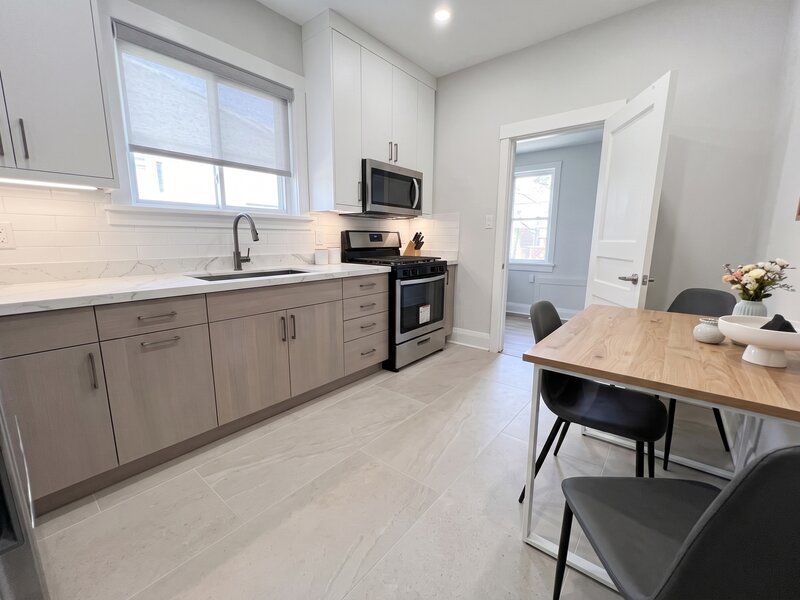 2207 N Lawndale Avenue Chicago IL 60647