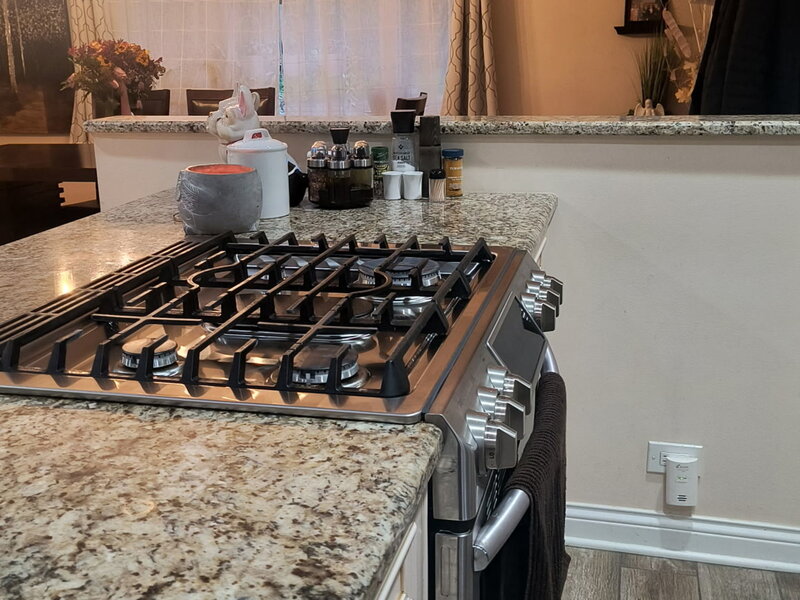 20 W Division Street Villa Park IL 60181