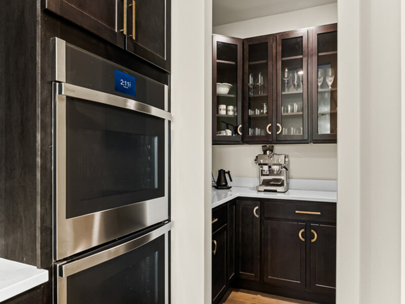 12 Whisper Creek Court Hawthorn Woods IL 60047