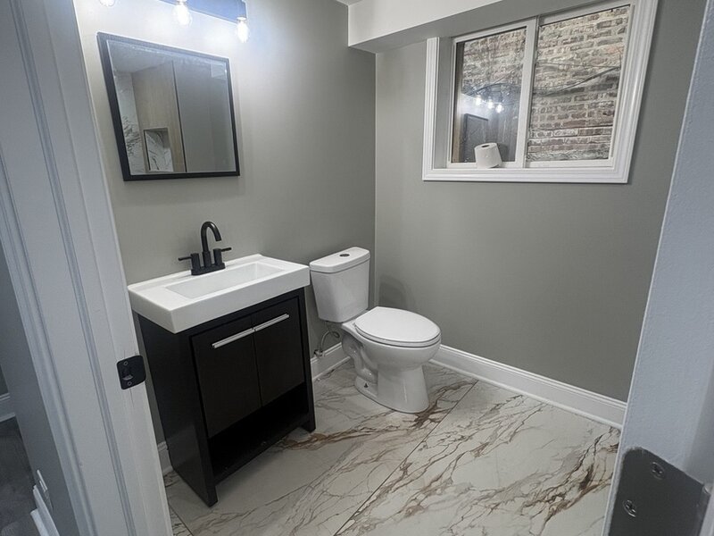 7832 S Vernon Avenue Chicago IL 60619