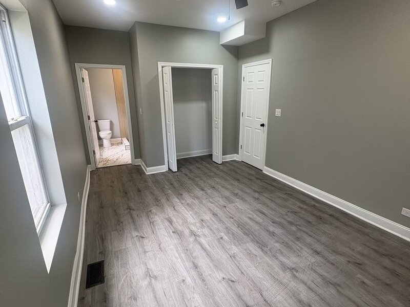 7832 S Vernon Avenue Chicago IL 60619