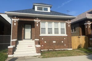Photo of 7832 S Vernon Avenue Chicago IL 60619