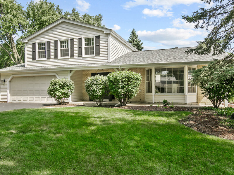 1554 Chickasaw Drive Naperville IL 60563