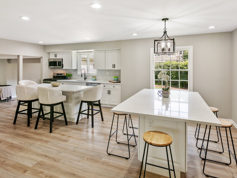 1554 Chickasaw Drive Naperville IL 60563