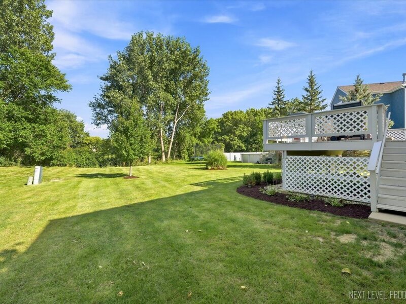231 White Oak Street Hampshire IL 60140