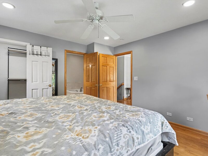 2945 Hartzell Street Wilmette IL 60091
