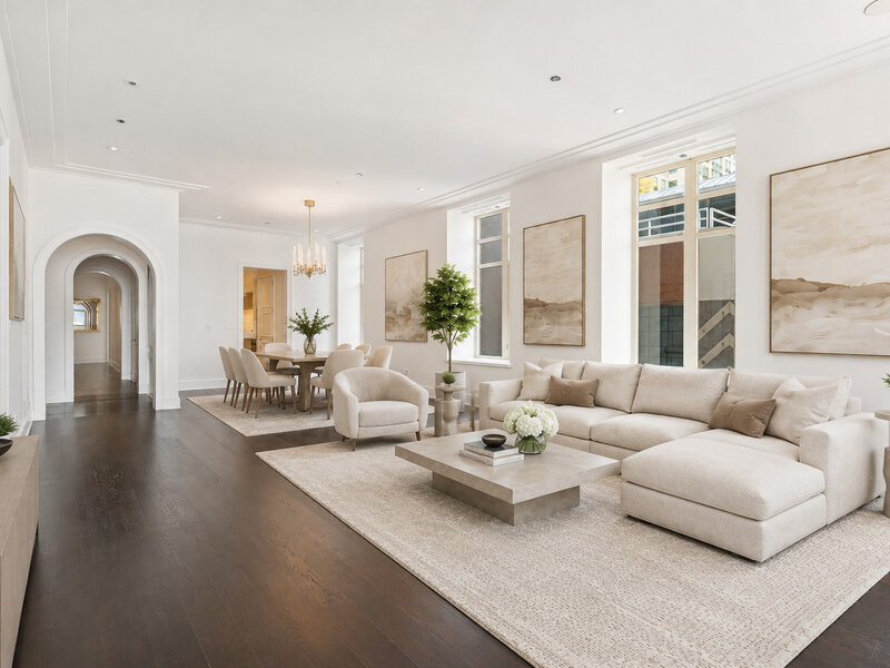 118 E Erie Street Chicago IL 60611