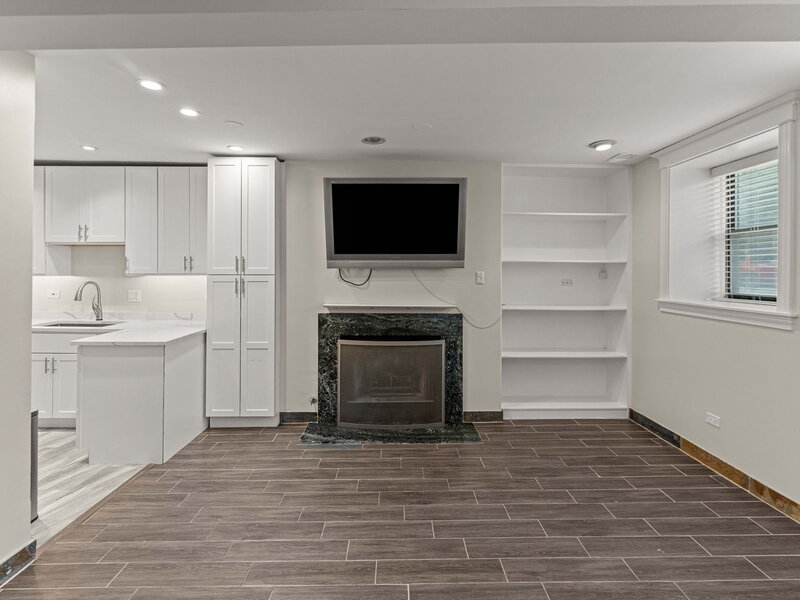4214 N Kenmore Avenue Chicago IL 60613
