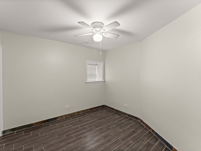 4214 N Kenmore Avenue Chicago IL 60613