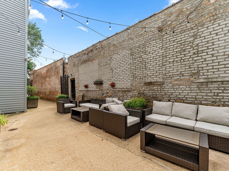 4214 N Kenmore Avenue Chicago IL 60613