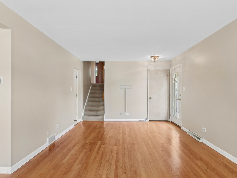 9352 S 82nd Court Hickory Hills IL 60457