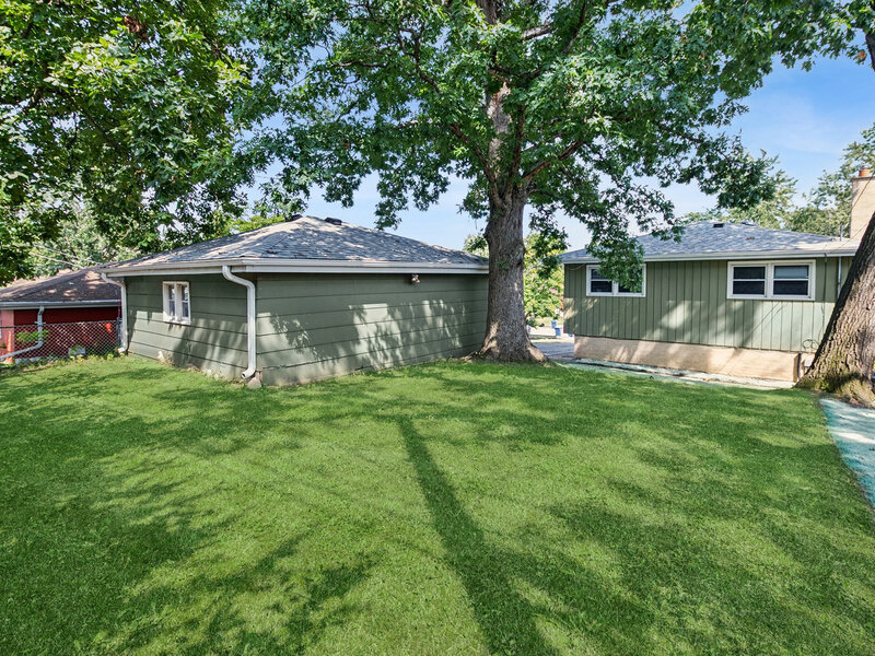 9352 S 82nd Court Hickory Hills IL 60457
