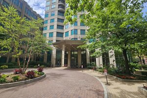 Photo of 400 N La Salle Drive Chicago IL 60654 Unit 3306