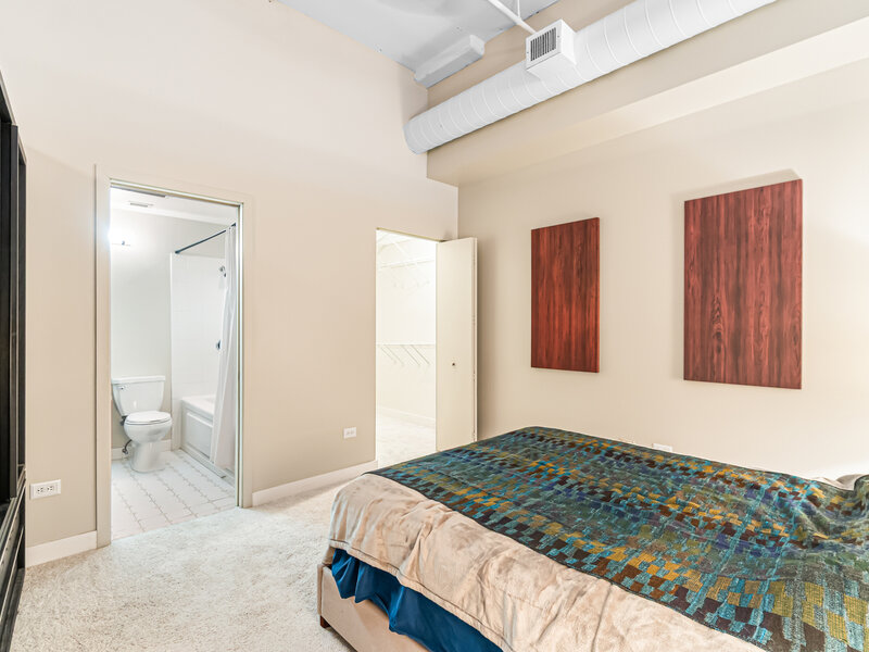333 W Hubbard Street Chicago IL 60654