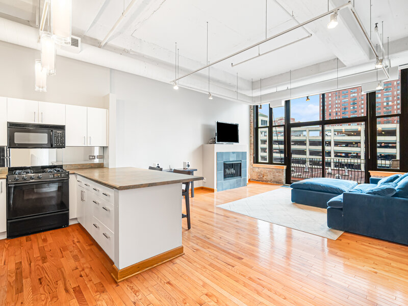 333 W Hubbard Street Chicago IL 60654
