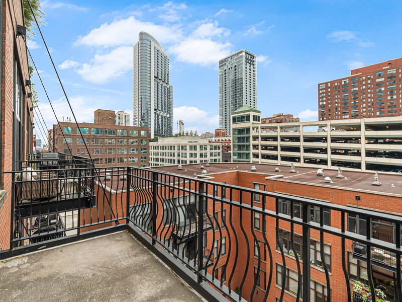 333 W Hubbard Street Chicago IL 60654