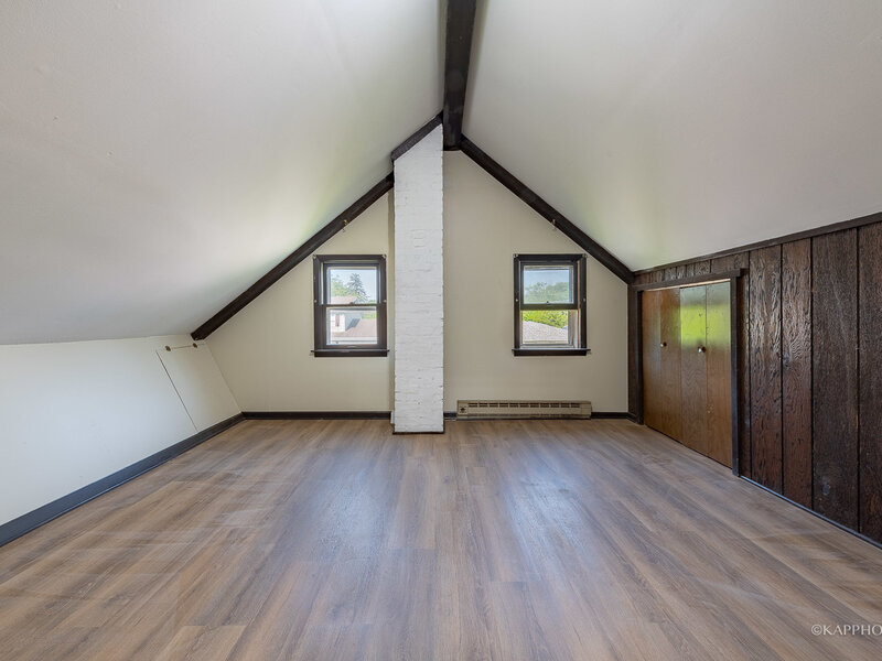 40 W 36th Place Steger IL 60475