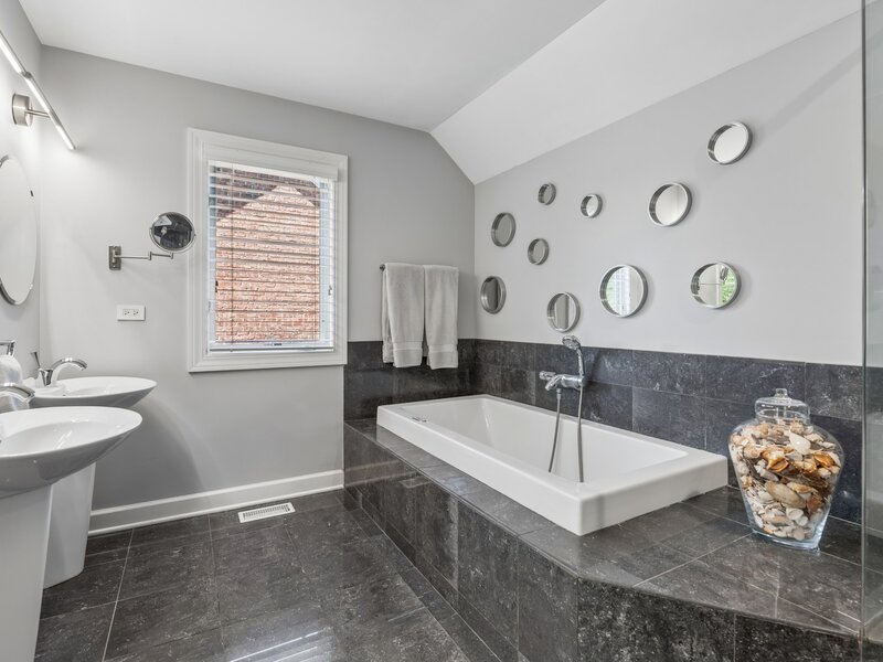 1268 N Palos Avenue Palatine IL 60067