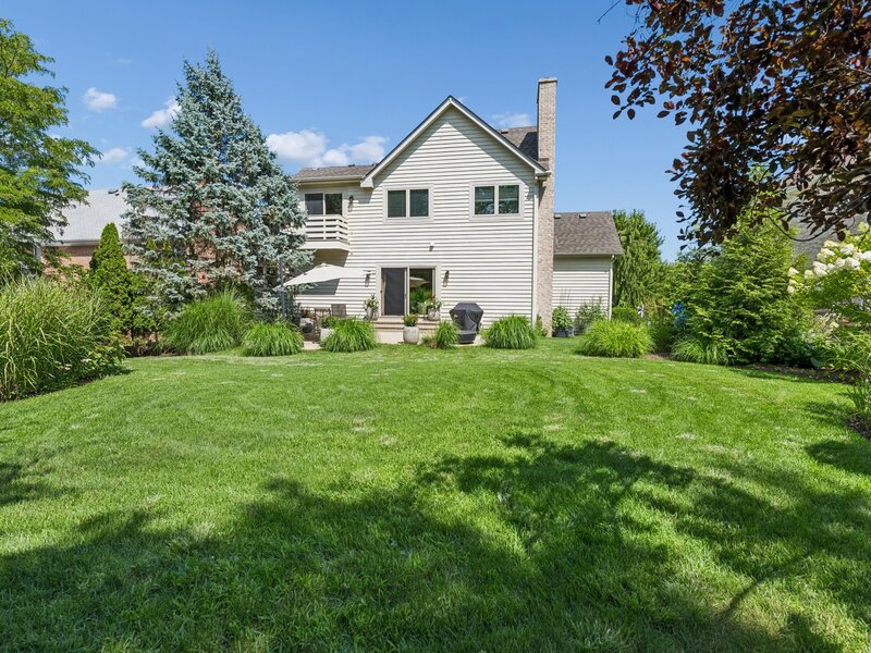 1268 N Palos Avenue Palatine IL 60067