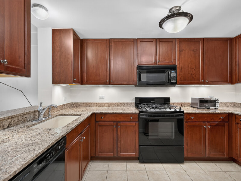 25 E Superior Street Chicago IL 60611
