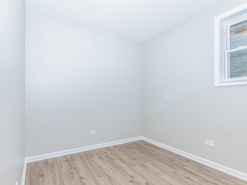 1343 W 31st Street Chicago IL 60608