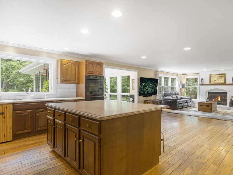 8310 Mason Hill Road Woodstock IL 60098