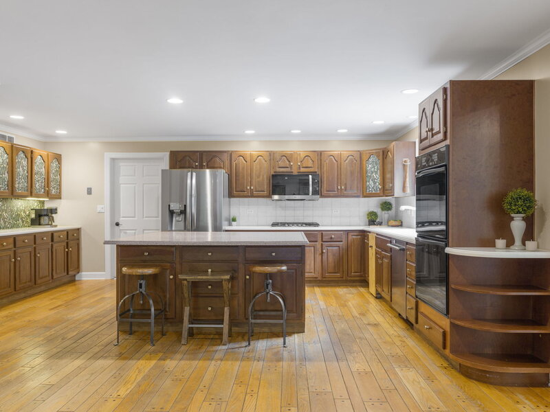 8310 Mason Hill Road Woodstock IL 60098