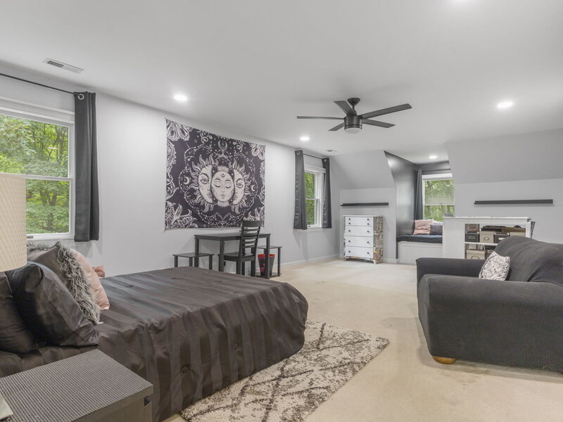 8310 Mason Hill Road Woodstock IL 60098