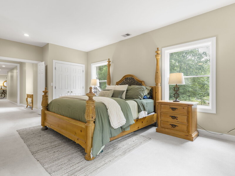 8310 Mason Hill Road Woodstock IL 60098