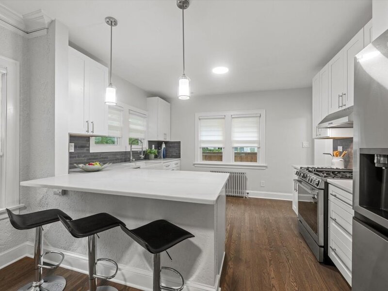 432 Colville Place Waukegan IL 60085