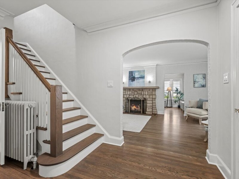 432 Colville Place Waukegan IL 60085
