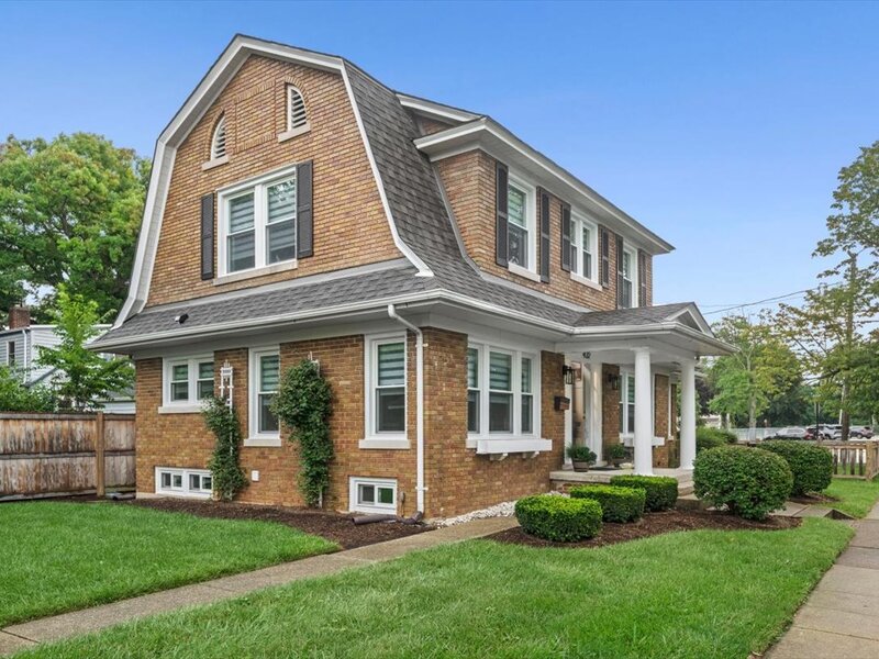 432 Colville Place Waukegan IL 60085
