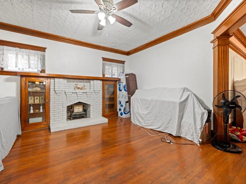 7618 S Sangamon Street Chicago IL 60620