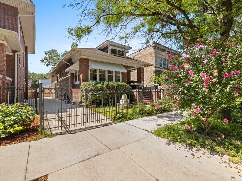 7618 S Sangamon Street Chicago IL 60620
