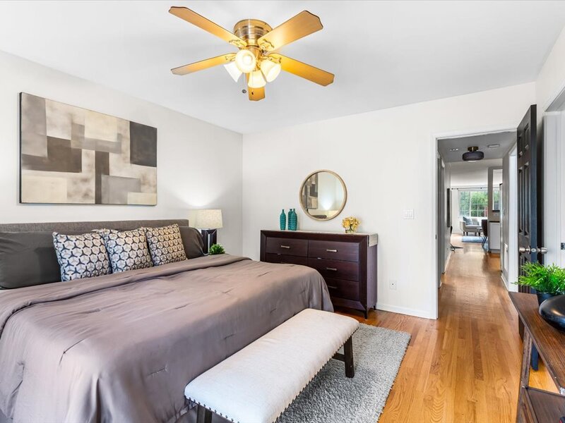 1436 N Bosworth Avenue Chicago IL 60642