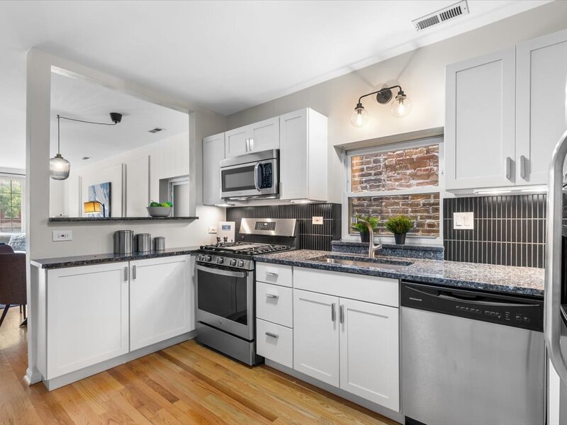 1436 N Bosworth Avenue Chicago IL 60642