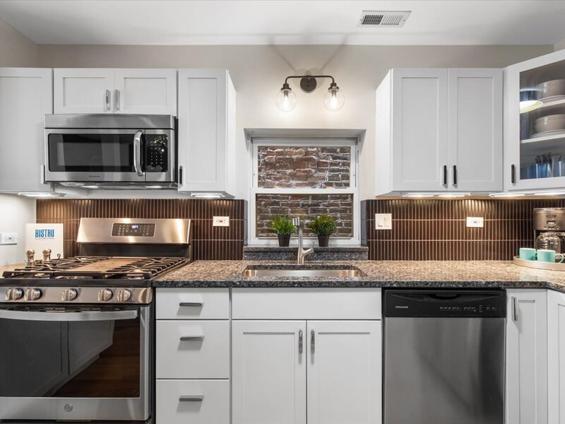 1436 N Bosworth Avenue Chicago IL 60642