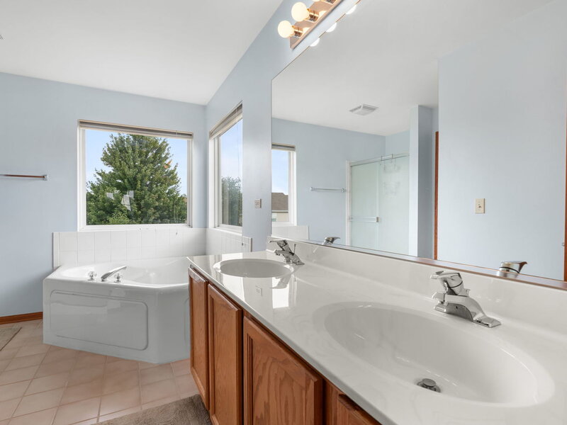 1942 W River Oaks Drive Round Lake IL 60073