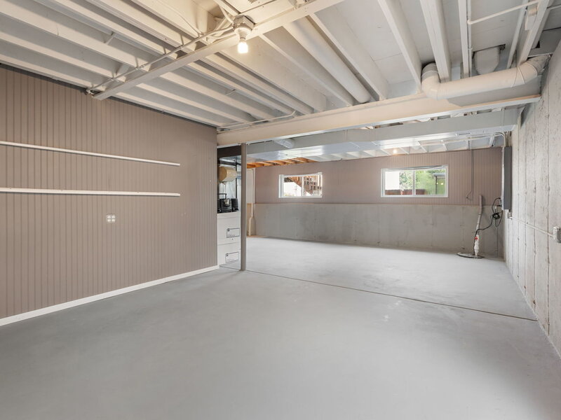 1942 W River Oaks Drive Round Lake IL 60073