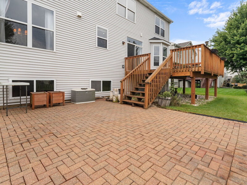 1942 W River Oaks Drive Round Lake IL 60073