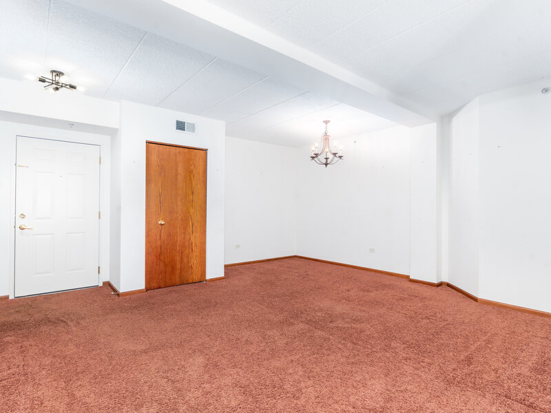 2030 Saint Regis Drive Lombard IL 60148