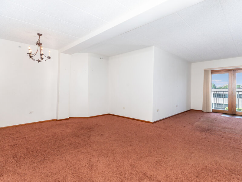 2030 Saint Regis Drive Lombard IL 60148